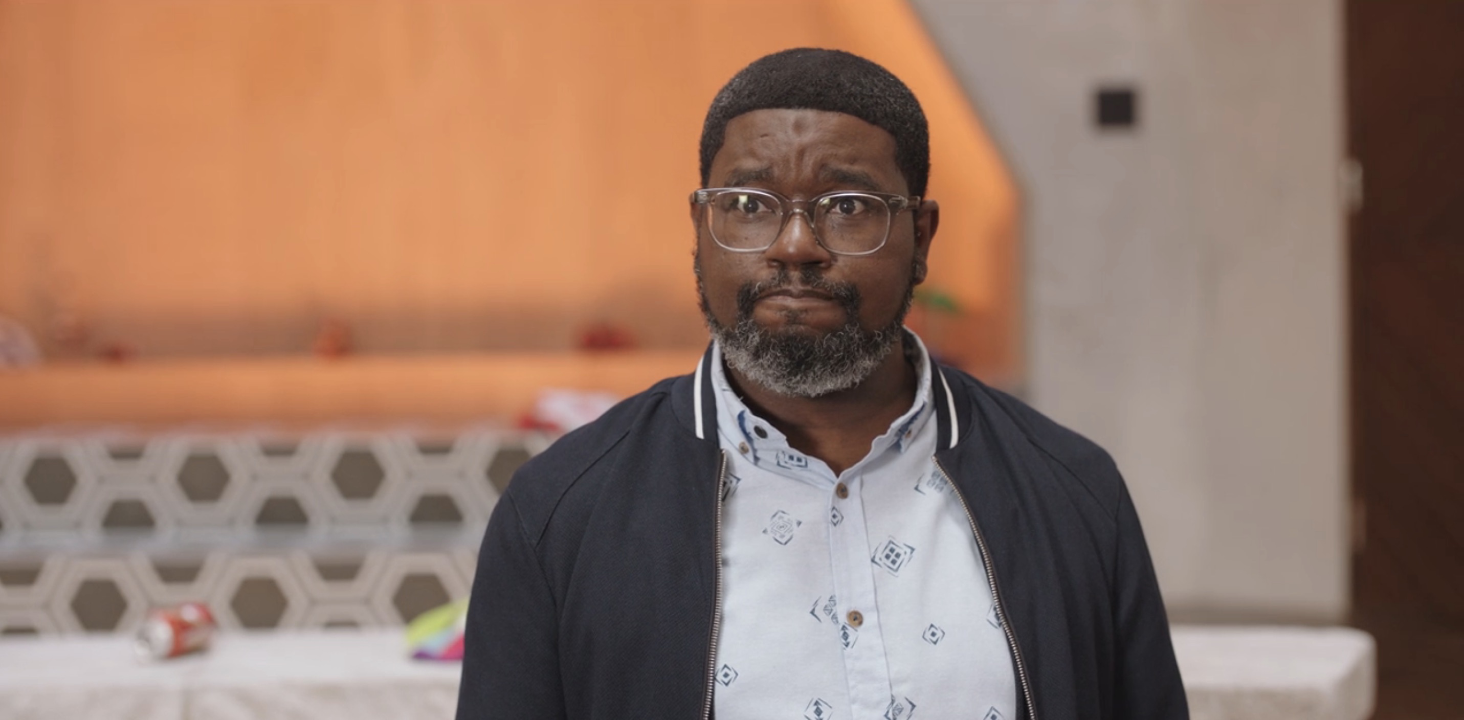 Vacation Friends Cast on Hulu - Lil Rel Howery as Marcus