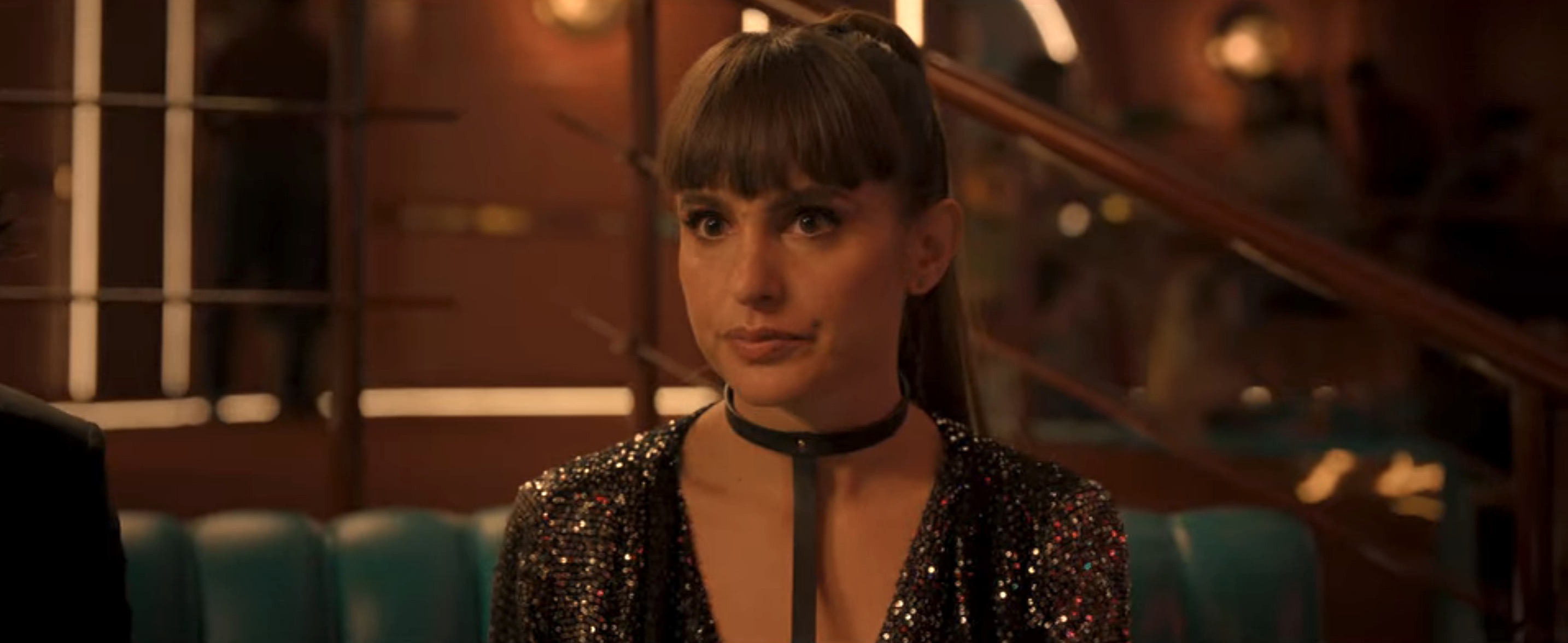 More the Merrier Cast on Netflix (Donde Caben Dos) - Verónica Echegui as Ana