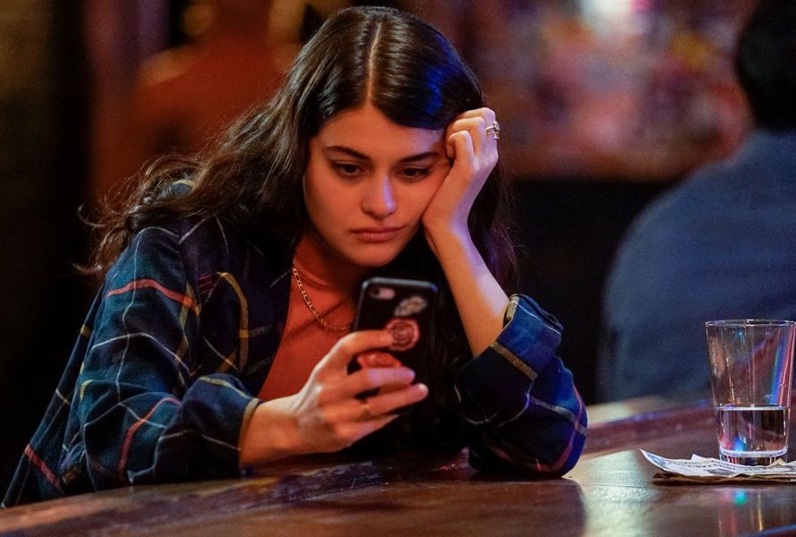 Single Drunk Female Cast - Every Performer and Character in the Freeform Series