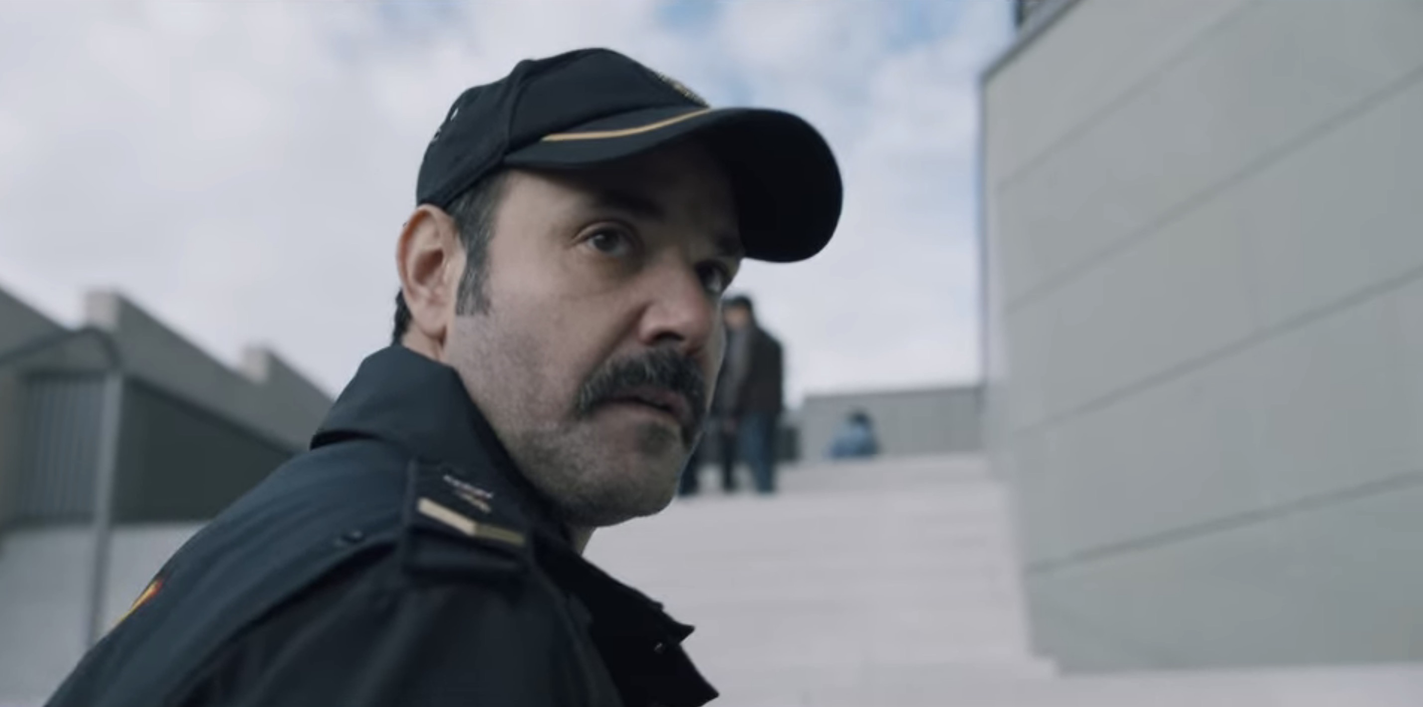 Lies and Deceit Cast on Netflix - Miquel Fernández as Iván