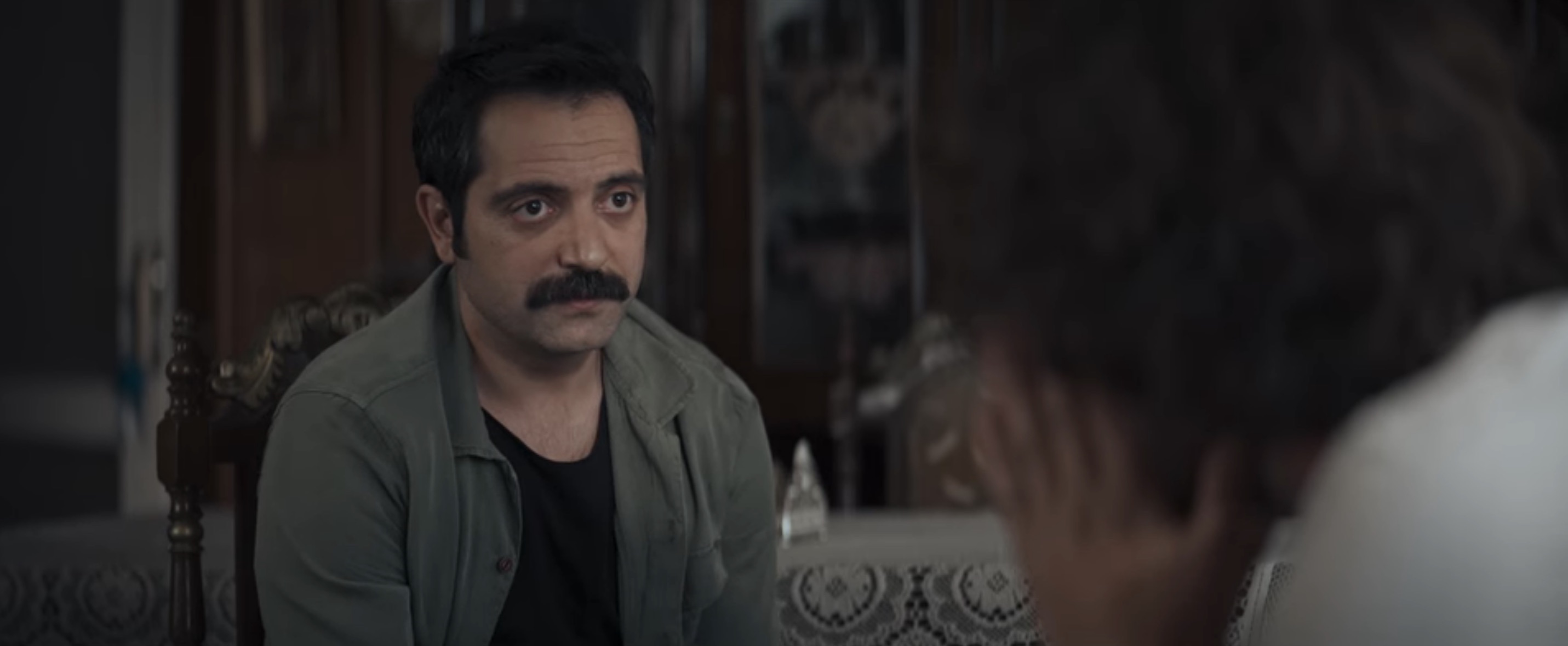 Doom of Love Cast on Netflix - Gürhan Altundasar as Serhat