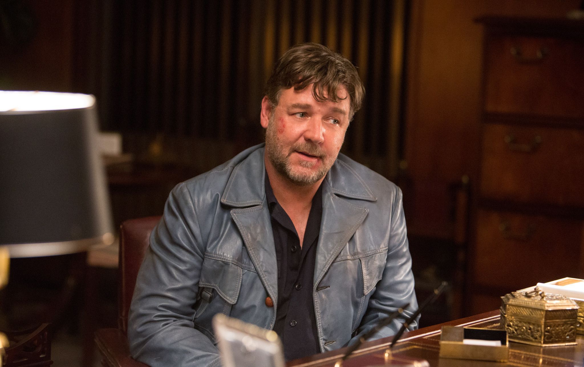 The Nice Guys Cast on Netflix - Russell Crowe as Jackson Healy
