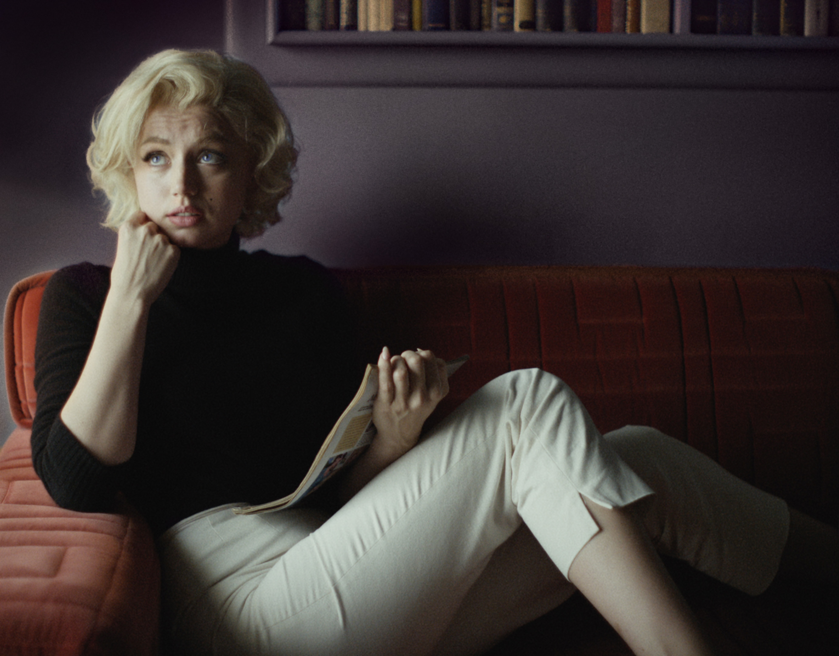 Blonde Cast on Netflix - Ana de Armas as Norma Jeane aka Marilyn Monroe