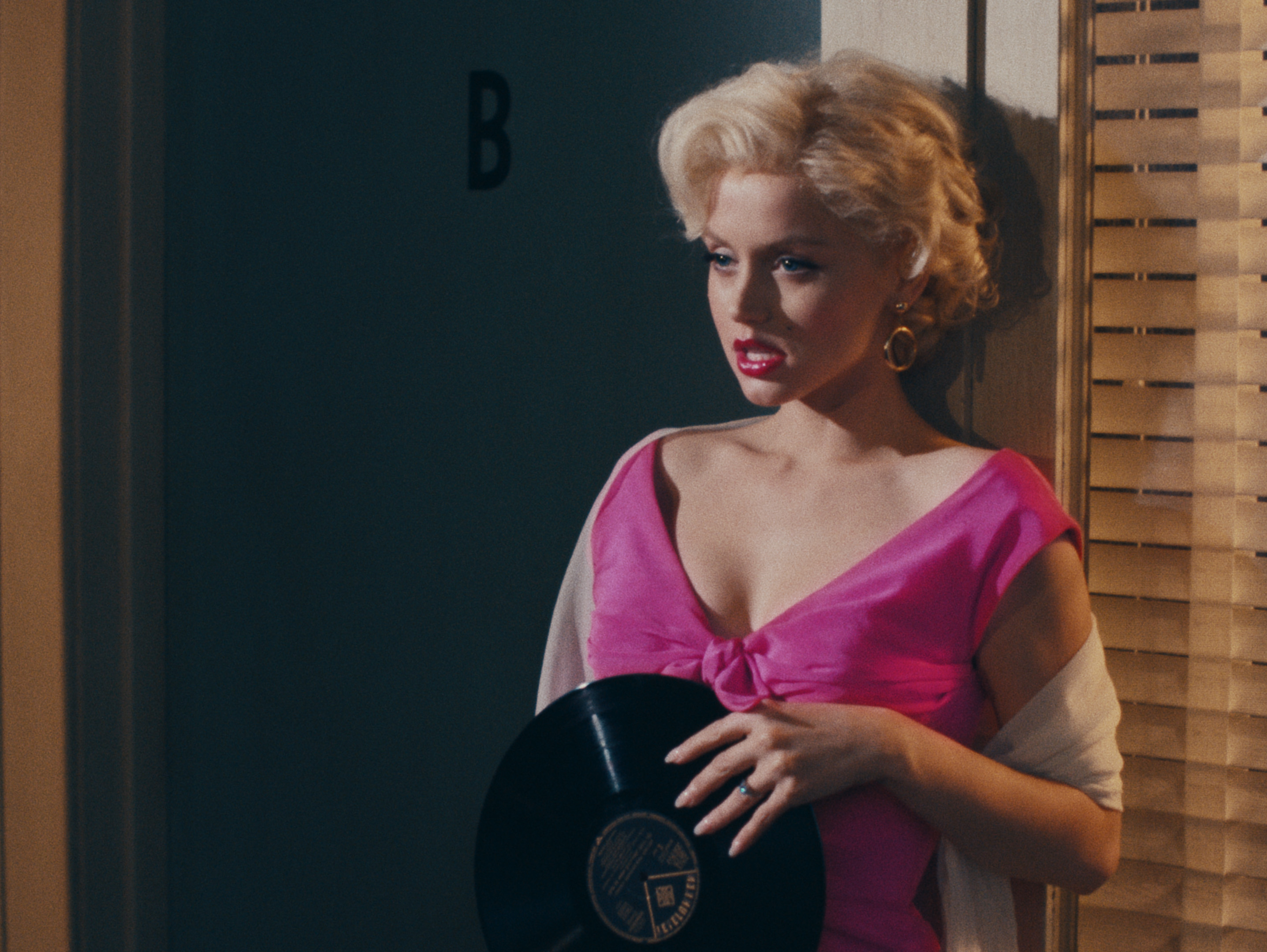 Blonde Review - 2022 Andrew Dominik Movie Film on Netflix