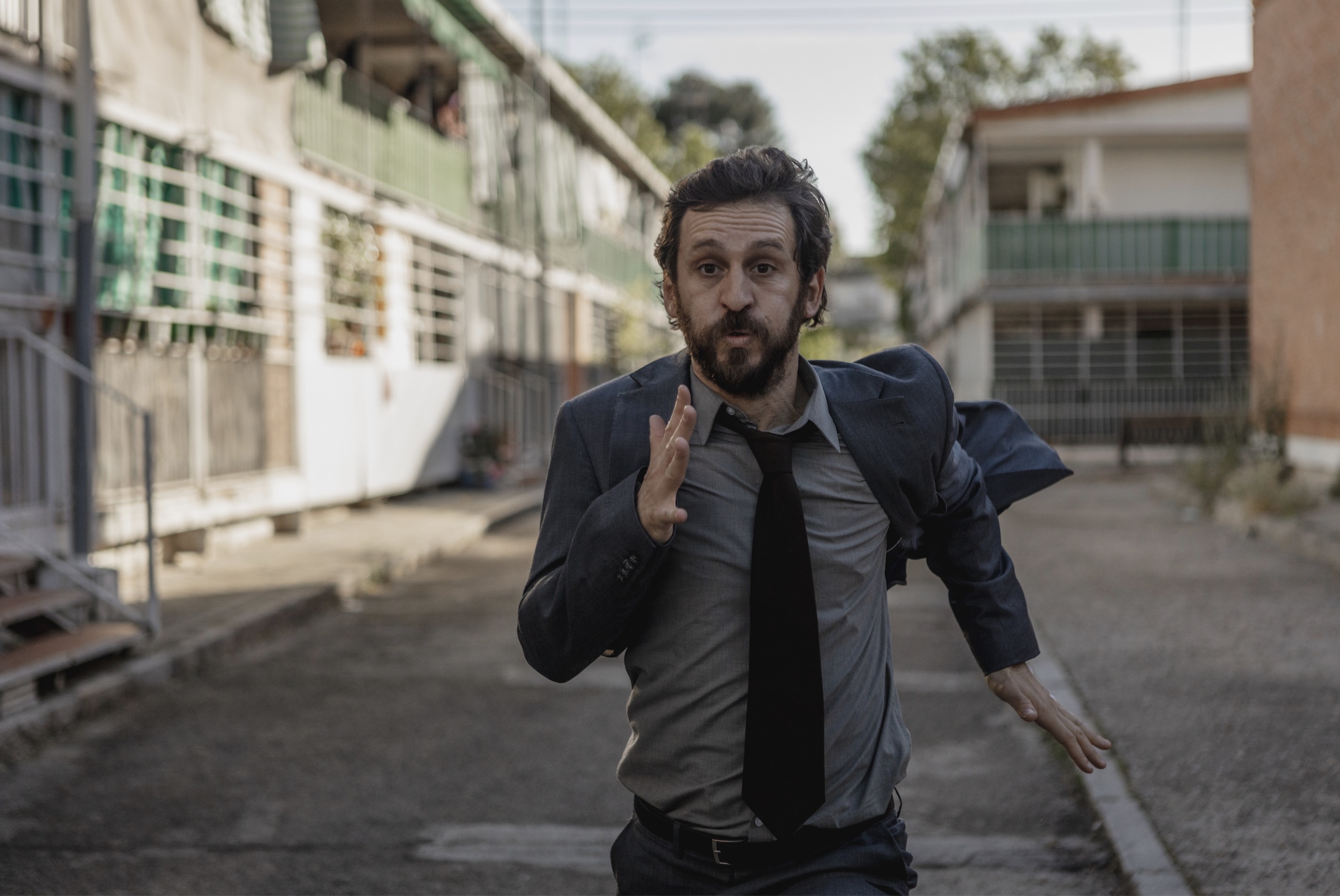 Santo Cast on Netflix - Raúl Arévalo as Miguel Millán