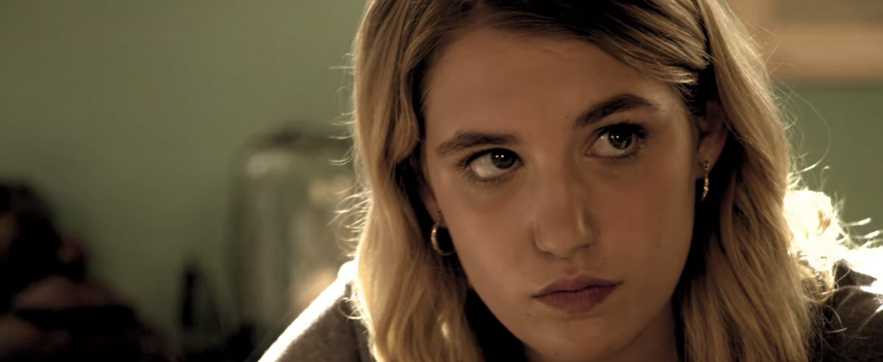 47 Meters Down: Uncaged Cast on Netflix - Sophie Nélisse as Mia