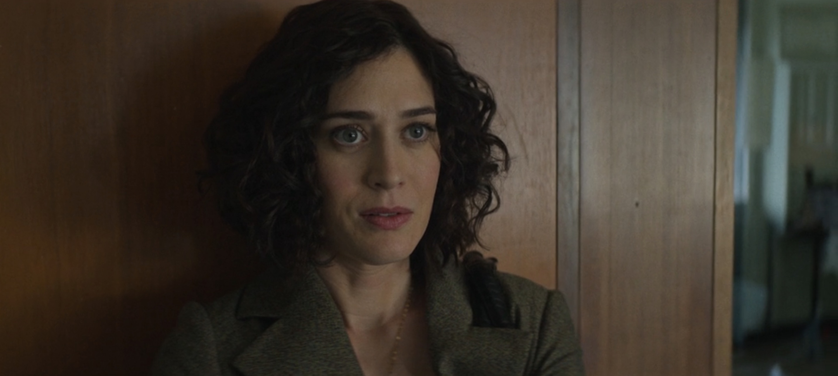 Fatal Attraction Cast on Paramount+ - Lizzy Caplan as Alex Forrest